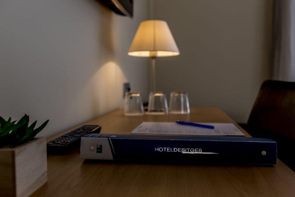 Hotel Desitges Bagian luar foto