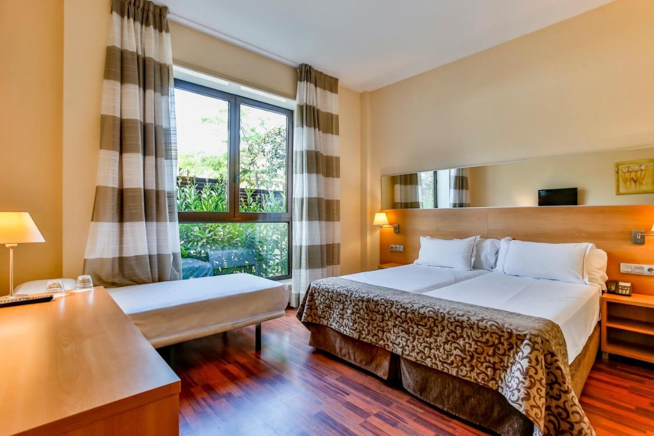 Hotel Desitges Bagian luar foto